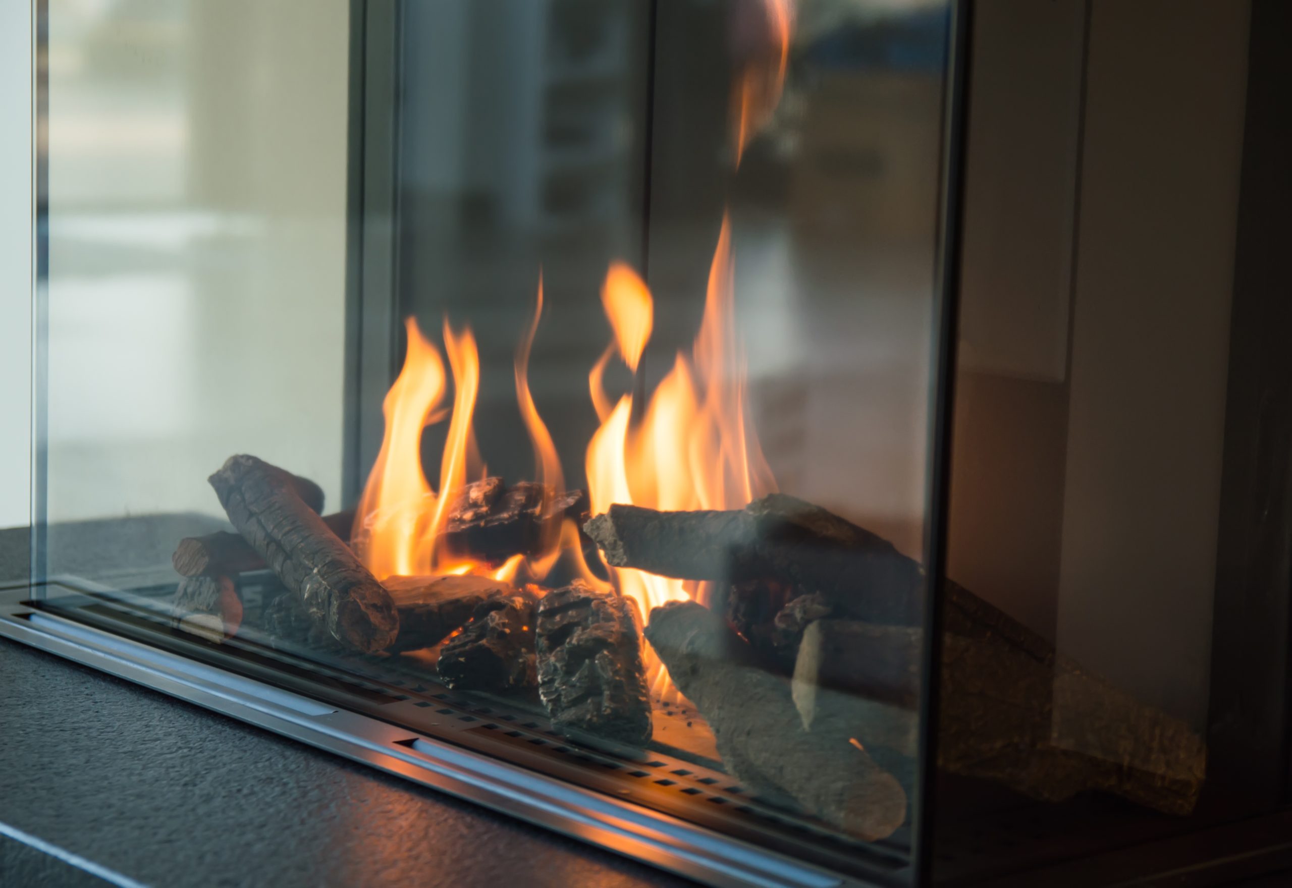 Ein Feuer im Gaskamin